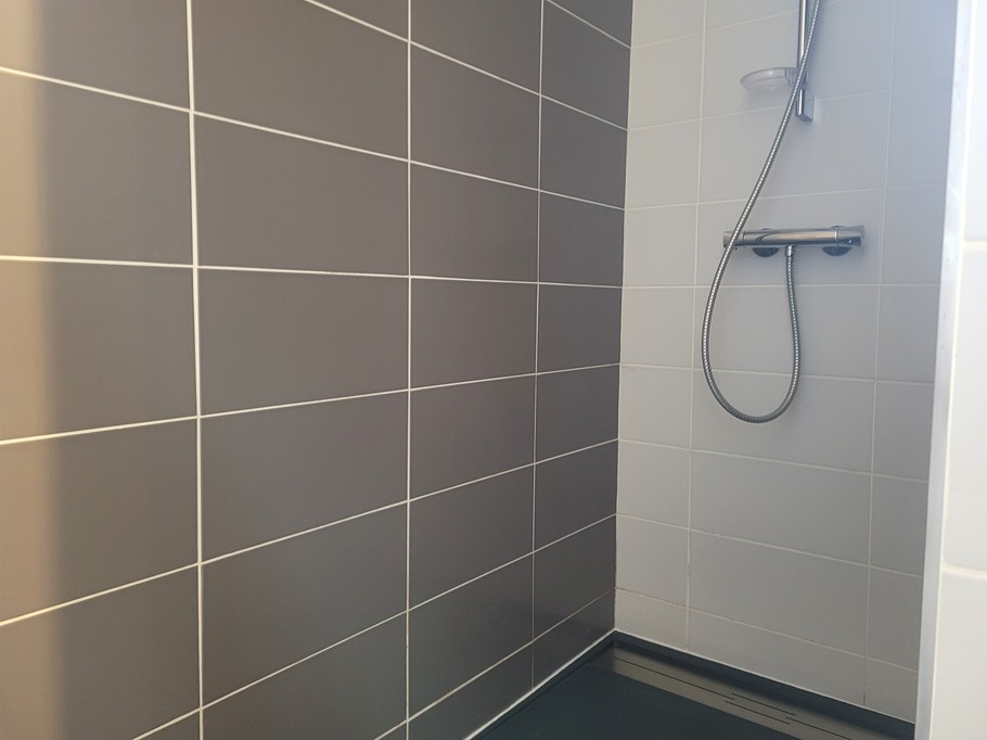 Location de vacances Paimpol, la Caravelle, Salle d'eau au RDC avec douche et WC