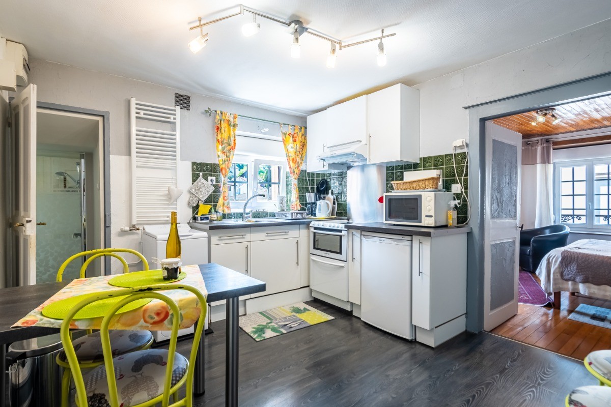 Appartement bien aménagé centre ville proche commerces