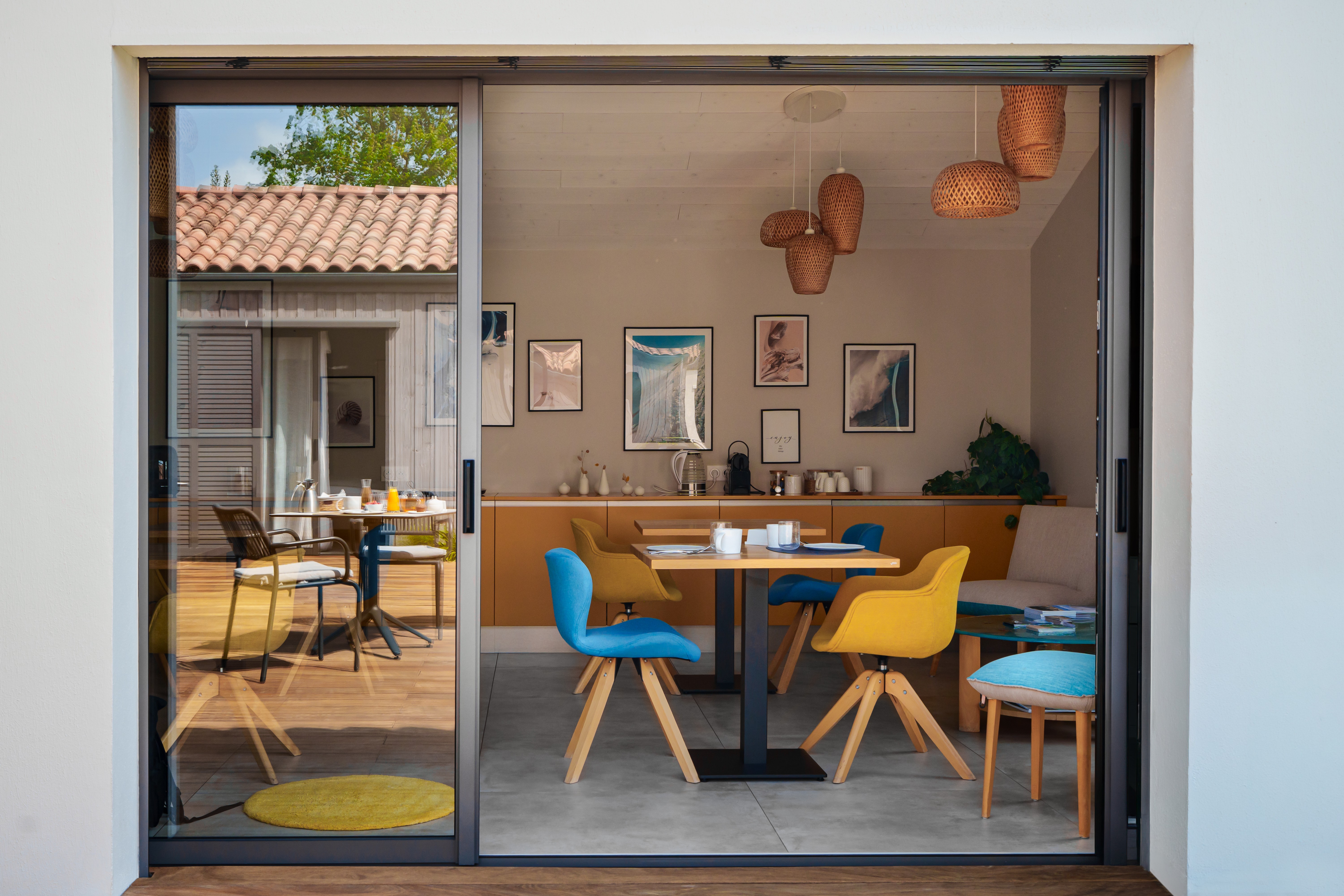 Breakfast room