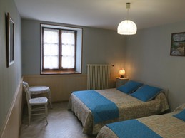 chambre n° 2 avec deux lits simples