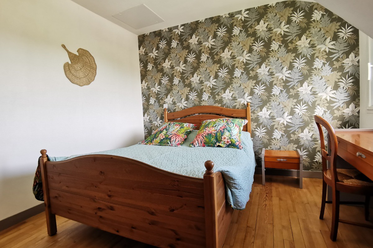 Etage: Chambre 2 avec lit 140