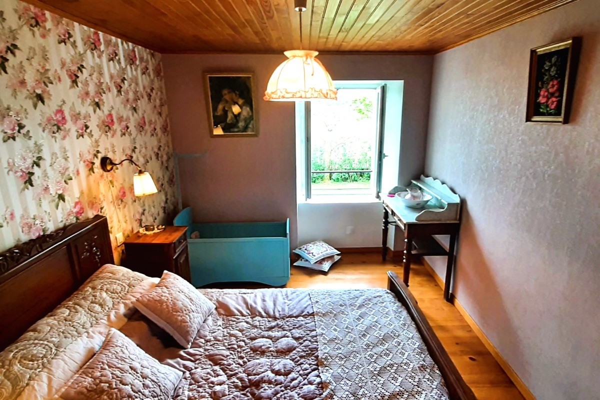 Chambre 3 : 1 lit 2 personnes