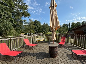 Espaces communs - terrasse - Gîte Gentiane - Domaine de la Prairie des Prés