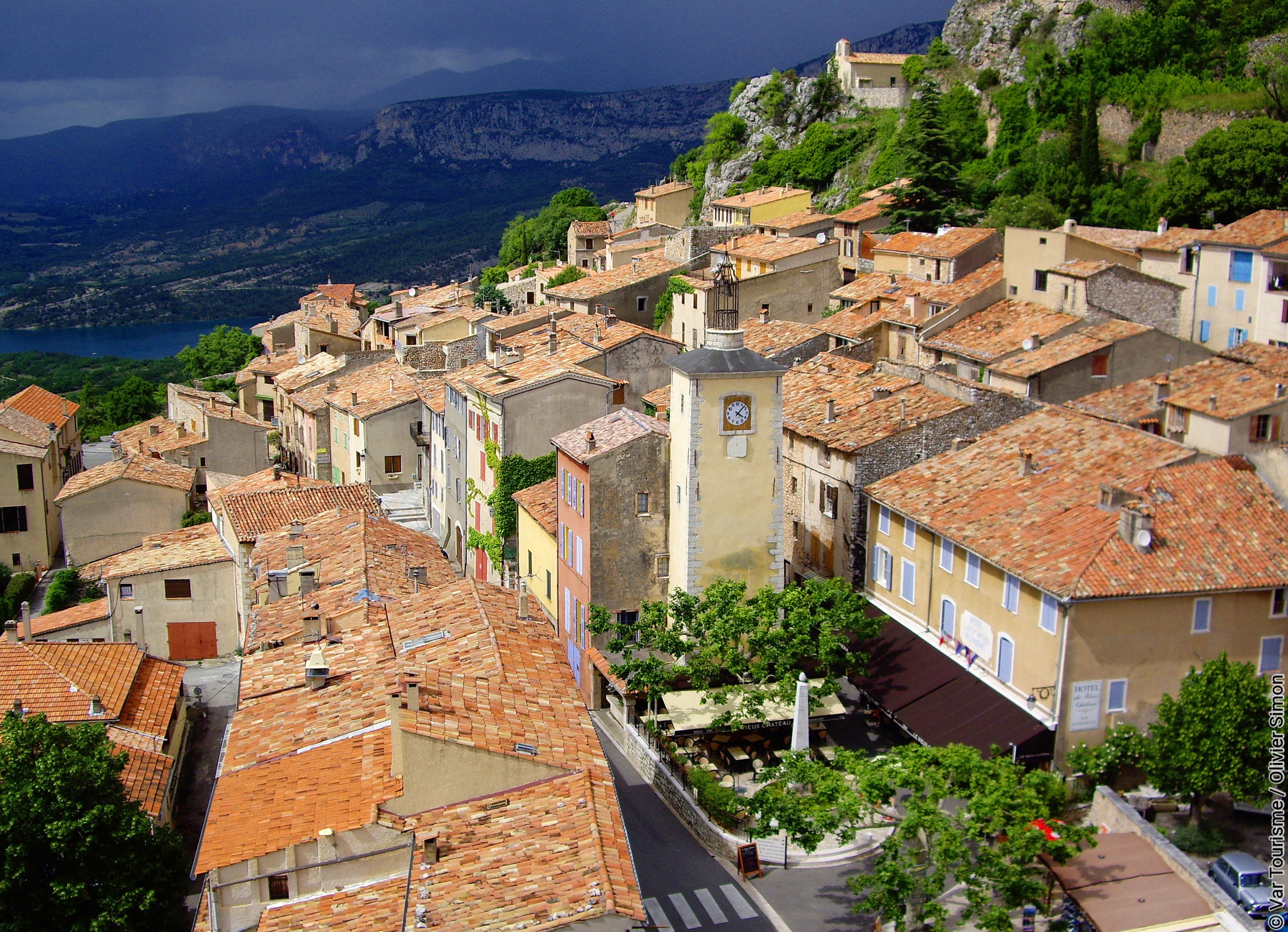Aiguines, a village in the Gorges du Verdon – ©Var Tourisme, Olivier Simon