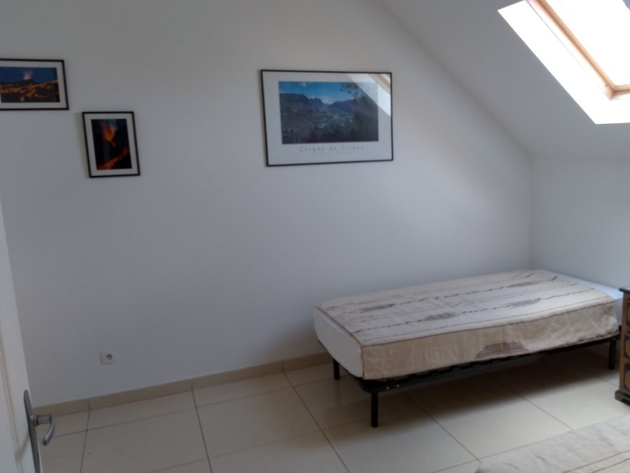 chambre adulte avec possibiité de jumeler les lits