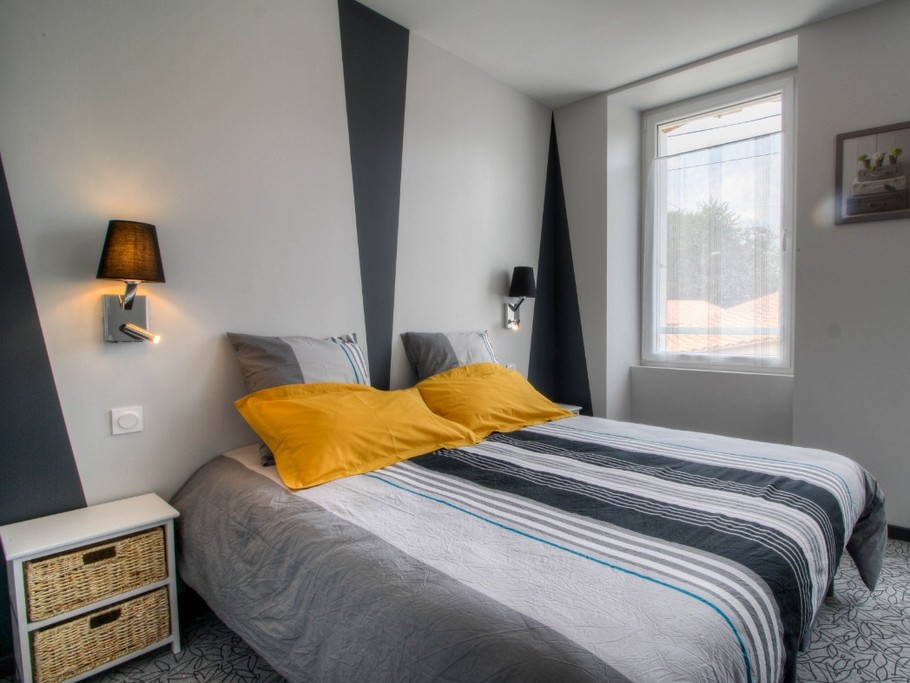 Chambre 2 : un lit en 160