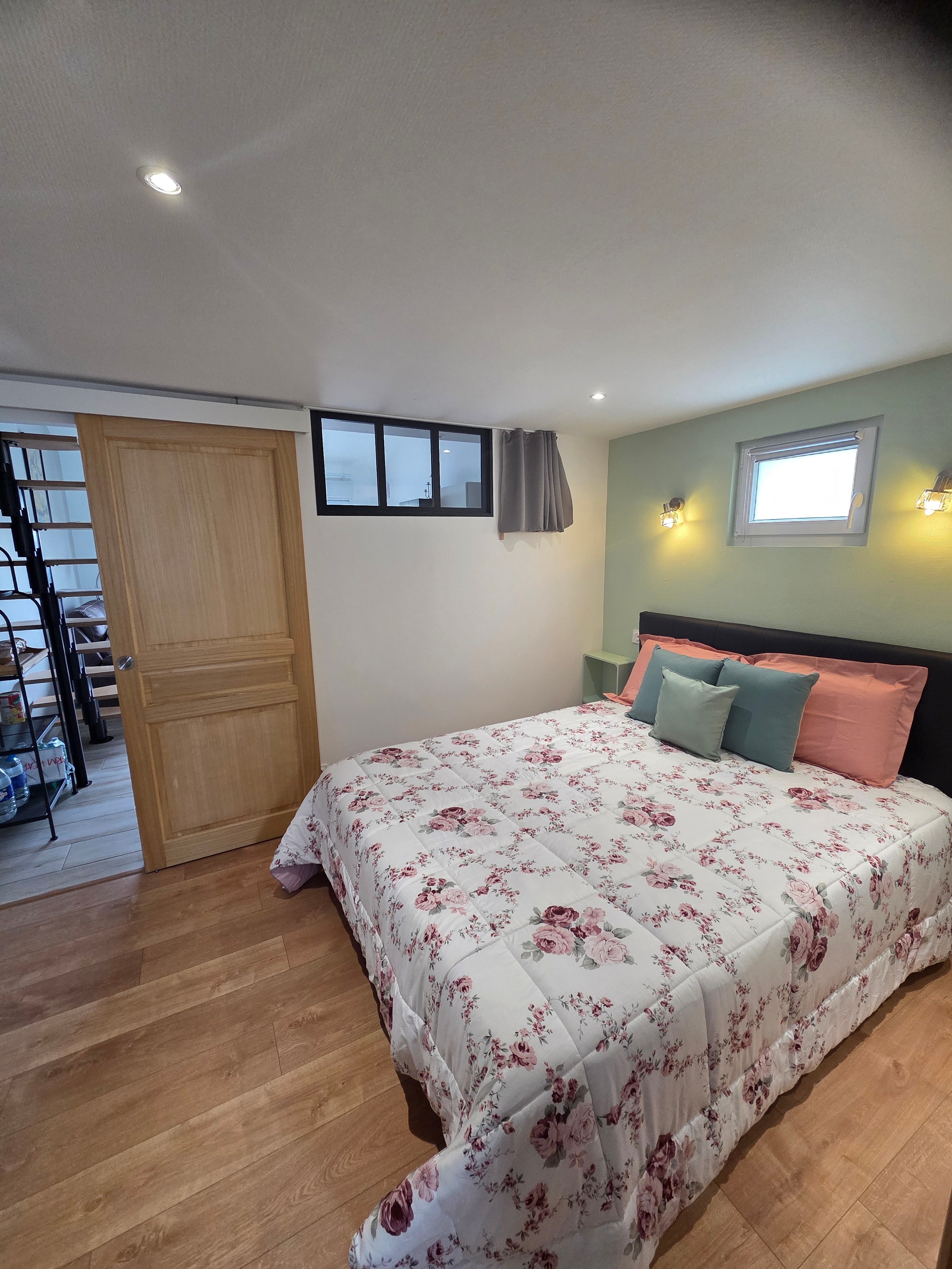 Studio Lameira, Montrond-les-bains, Loire (42) - Chambre 1
