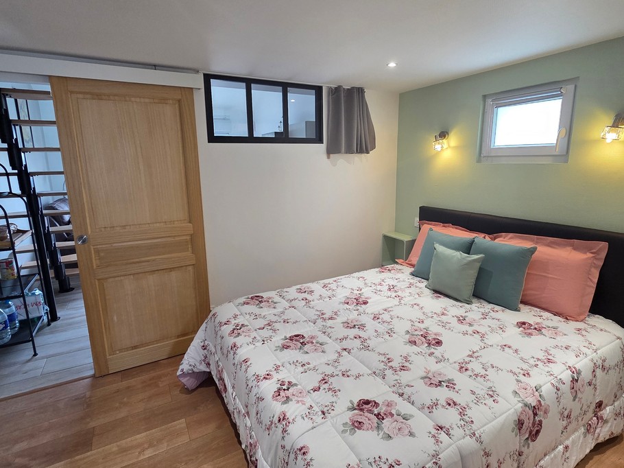 Studio Lameira, Montrond-les-bains, Loire (42) - Chambre 1