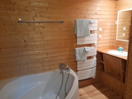 Salle de bain de la chambre 2