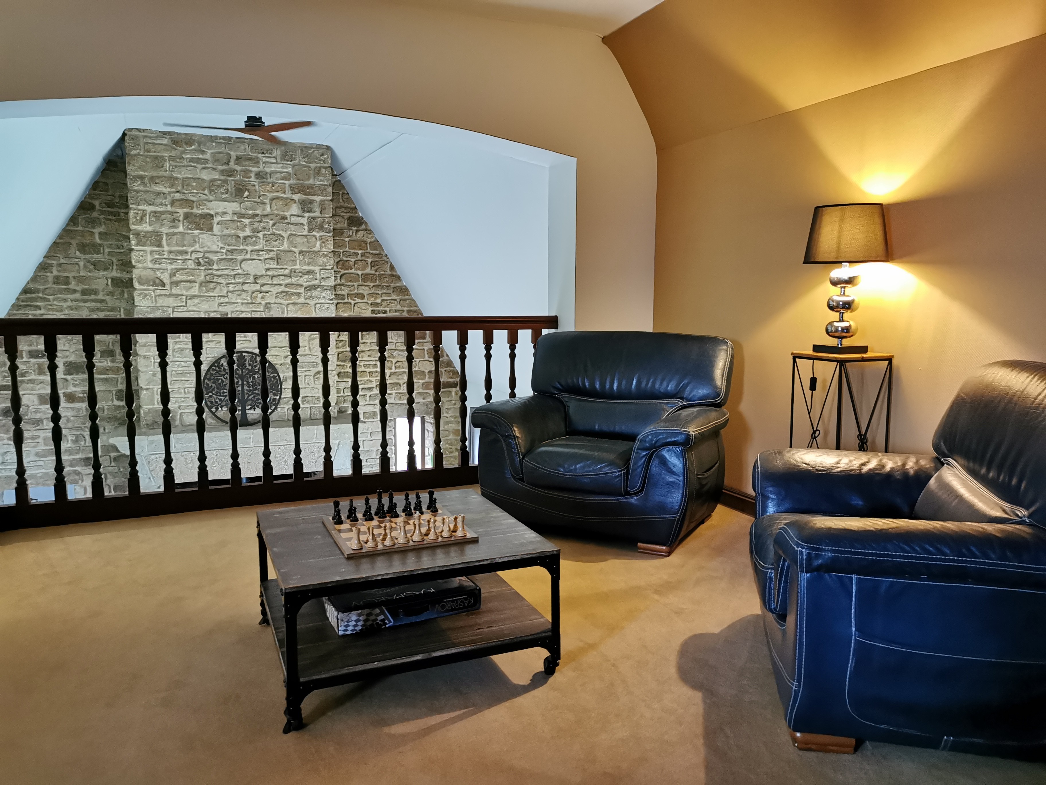 Etage: Grande mezzanine commune