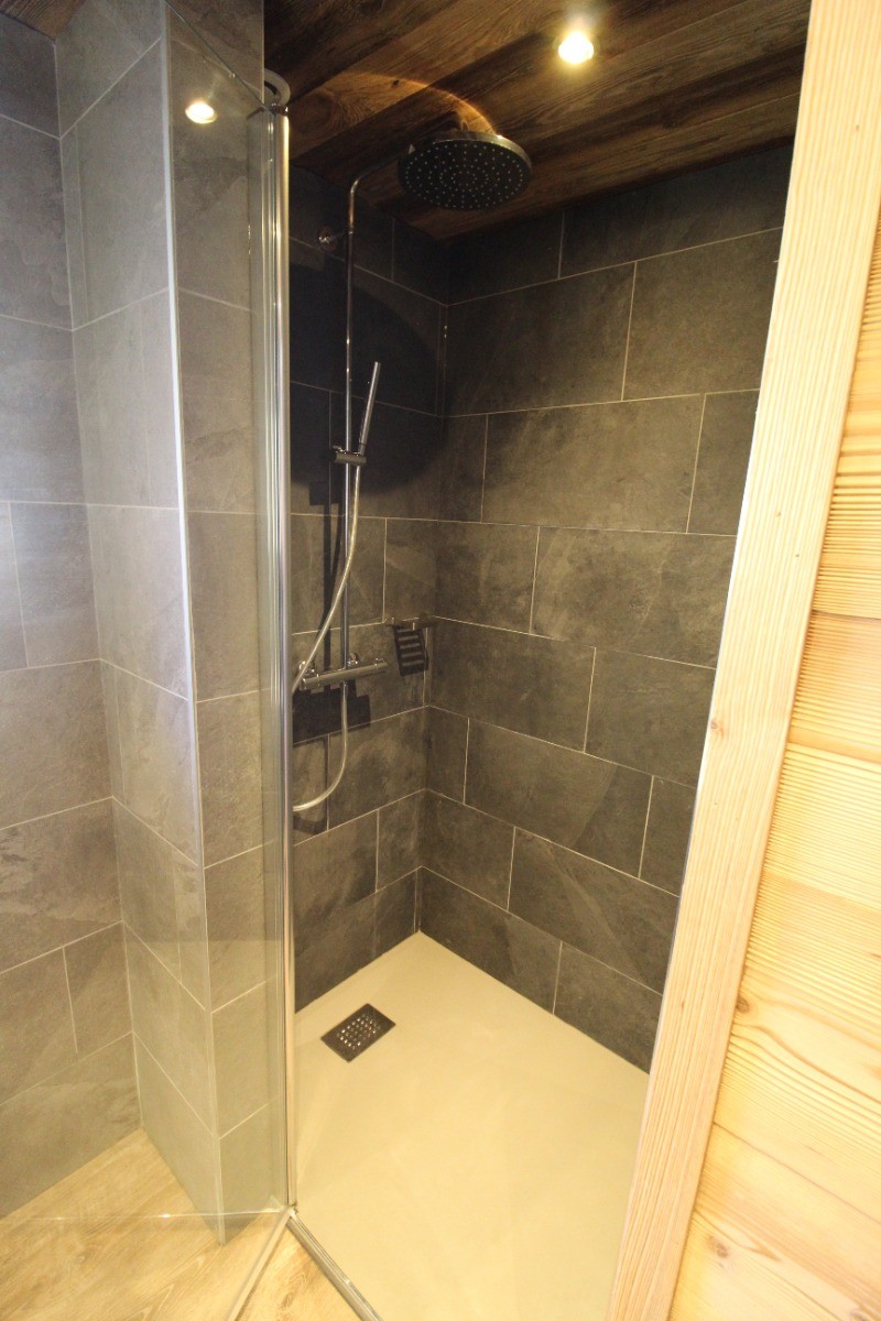 Salle d'eau 1 - Chalet "Bel Horizon"