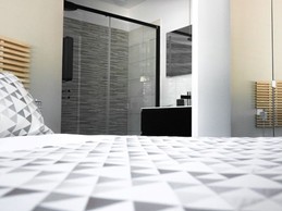 Salle d'eau de la suite parentale 1