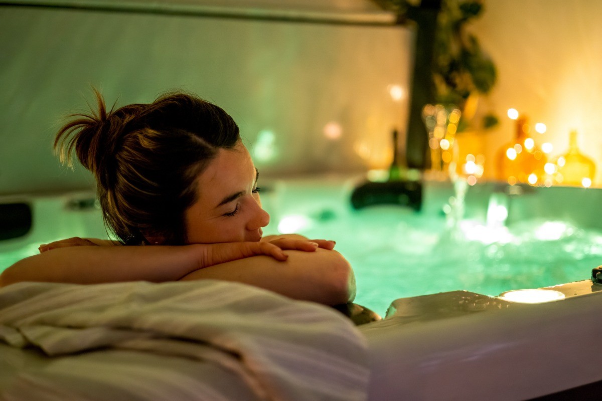 Crédit photo Ameliegraphie.com/ SPA dans un espace privatif