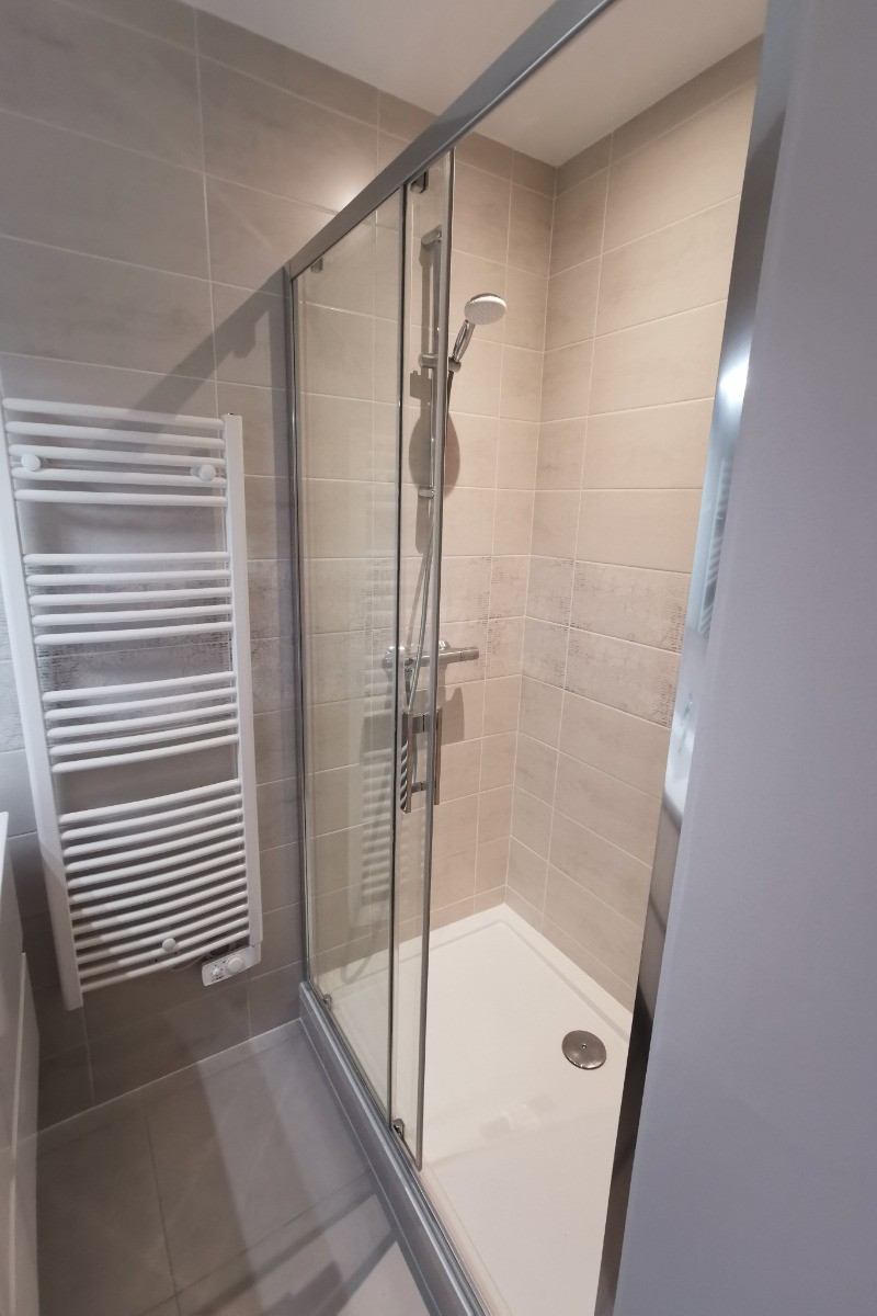 Salle d'eau : douche