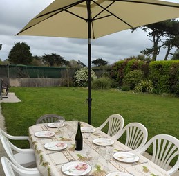 Terasse, Table 8 Per