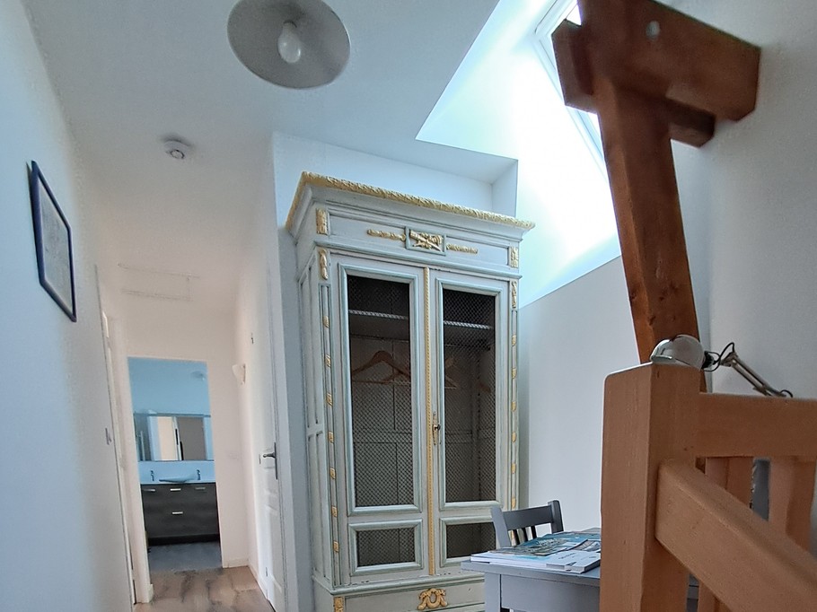 Arrivée à l'étage