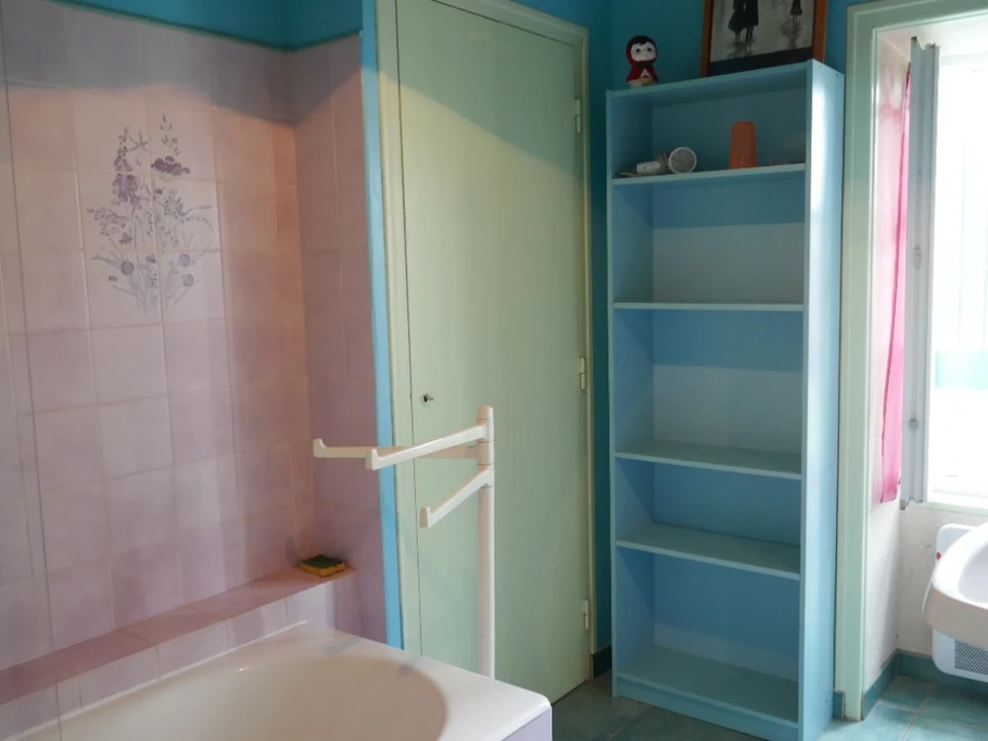Salle de bain n°1