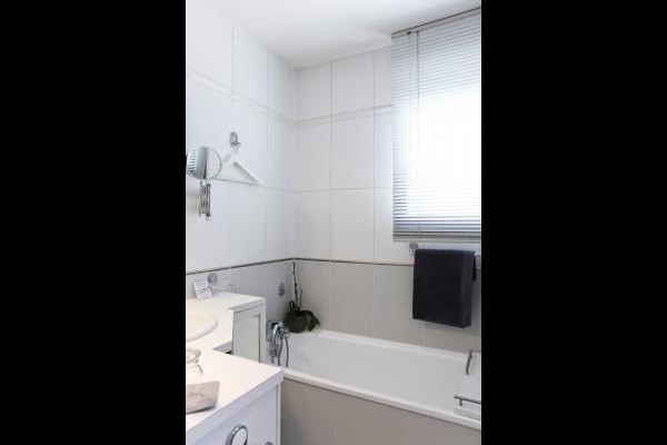 © SALLE DE BAINS - chambre DIANE