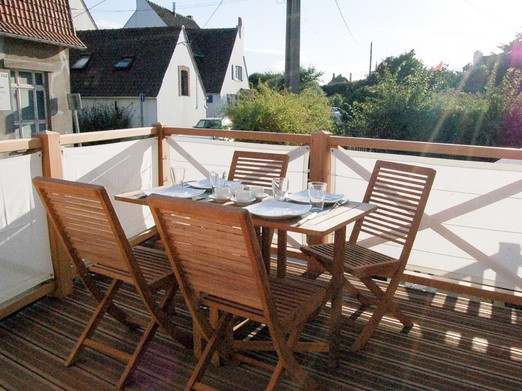 Terrasse d'entrée