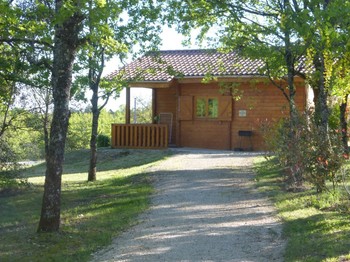 Maison chalet nordique Village de Gîtes Les Collines d'Eyvigues 24580 Salignac Eyvigues Clévacances