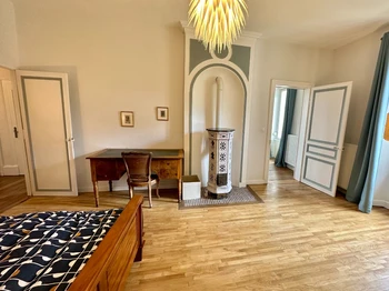 Chambre 2 et son bureau de travail  - Villiers - Château Viéndal