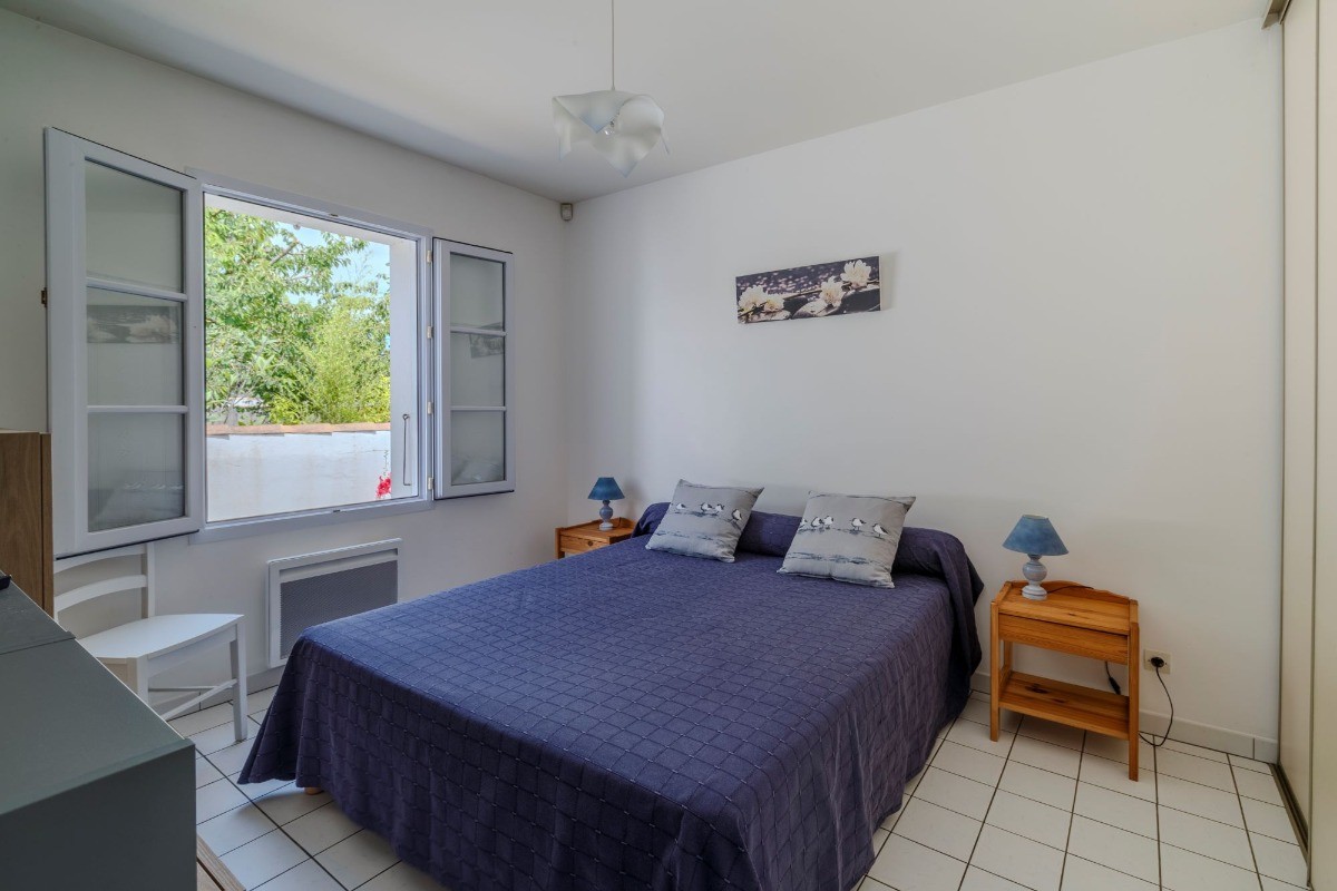 Gite "Rue de La Manne" avec jardin clos, proche de l'océan et des commerces à pieds, pour 5 personnes, Ste Marie de Ré, Ile de Ré