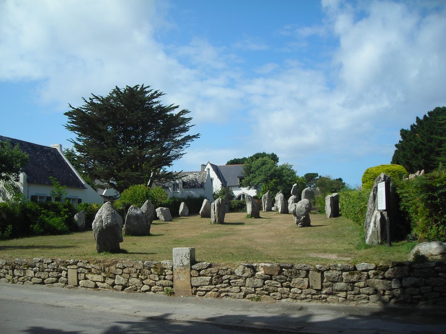 Kerbougnec menhirs