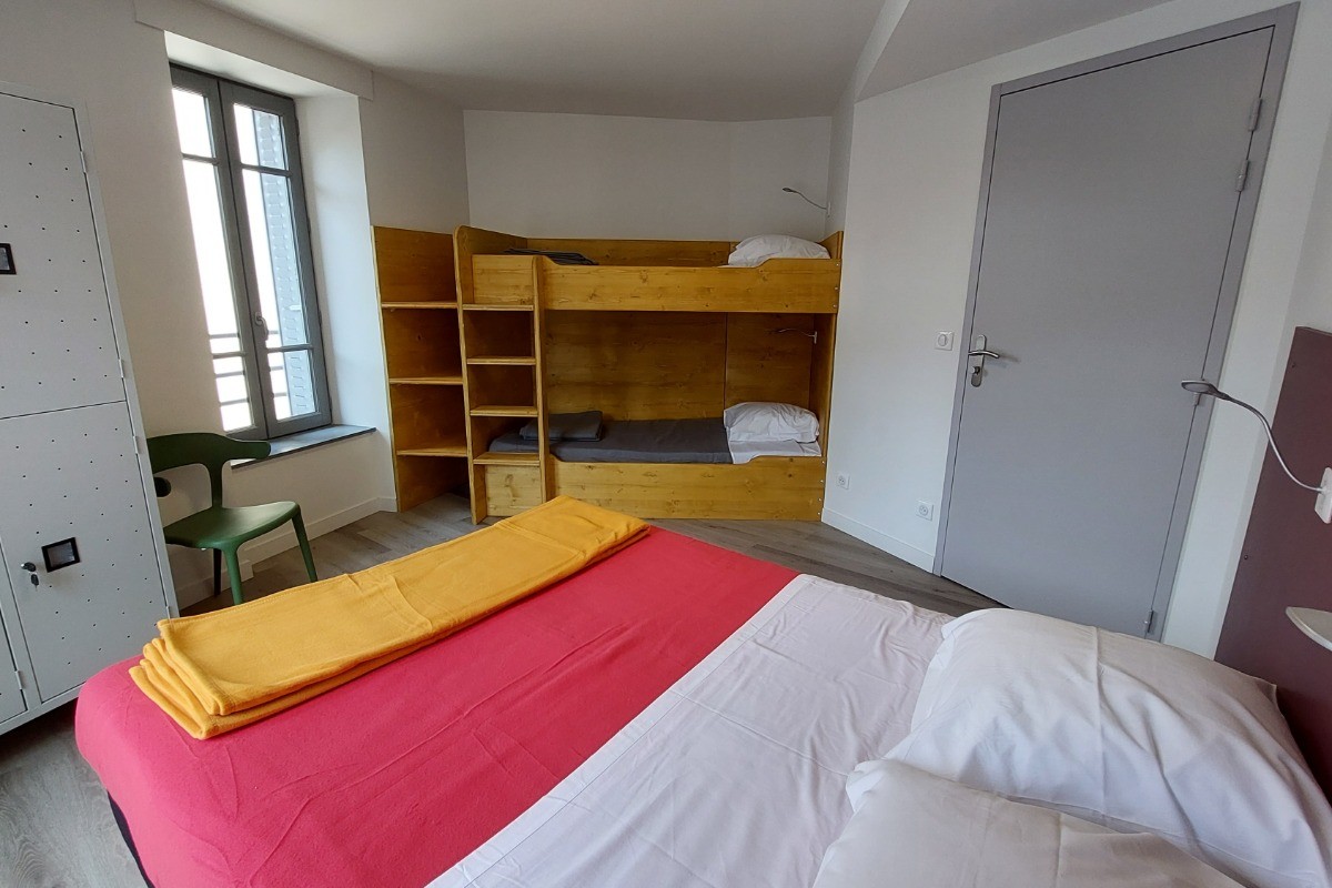 Chambre "les potiers" 1lit 140*190 et 2 lits 90*190