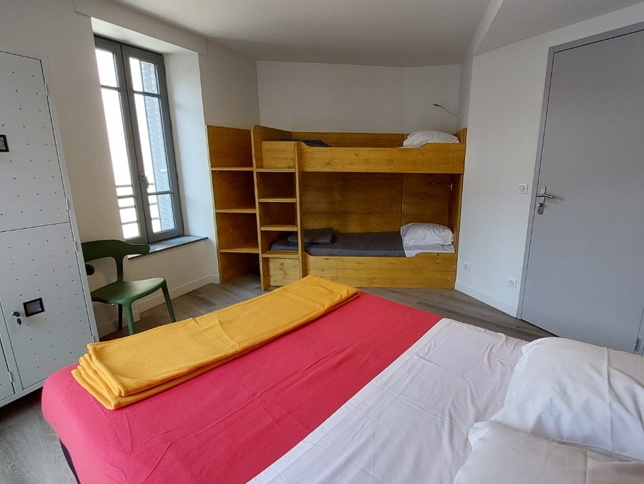 Chambre "les potiers" 1lit 140*190 et 2 lits 90*190