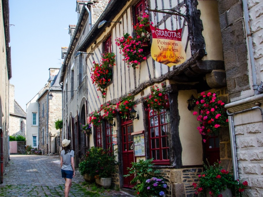 Ruelles médiévales à Dol-de-Bretagne.