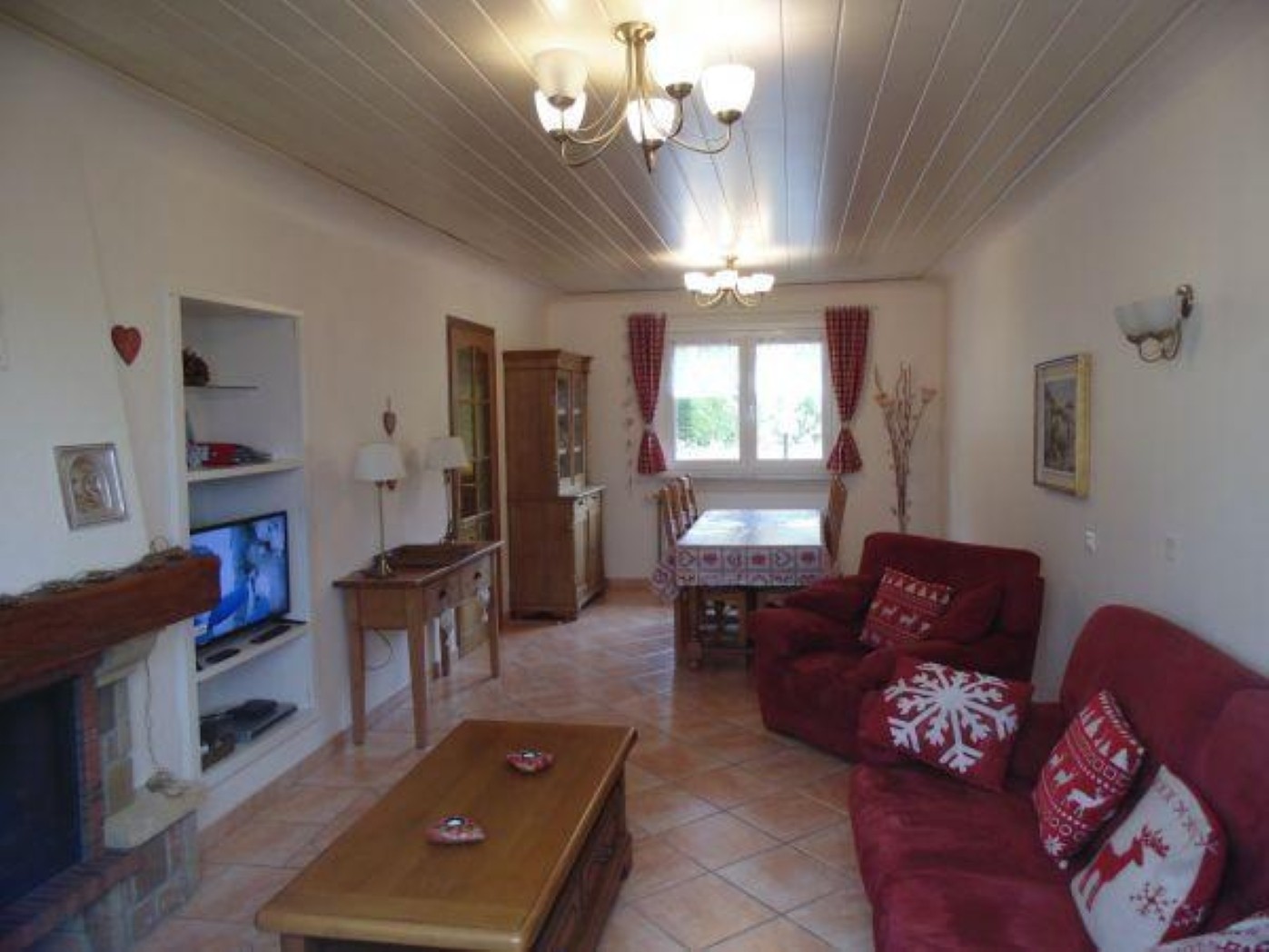 Living room - Gîte Le Sapin à Anould - Nature and mountain break for 4 people