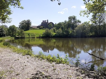 Le plan d'eau pour pécheur amateurs