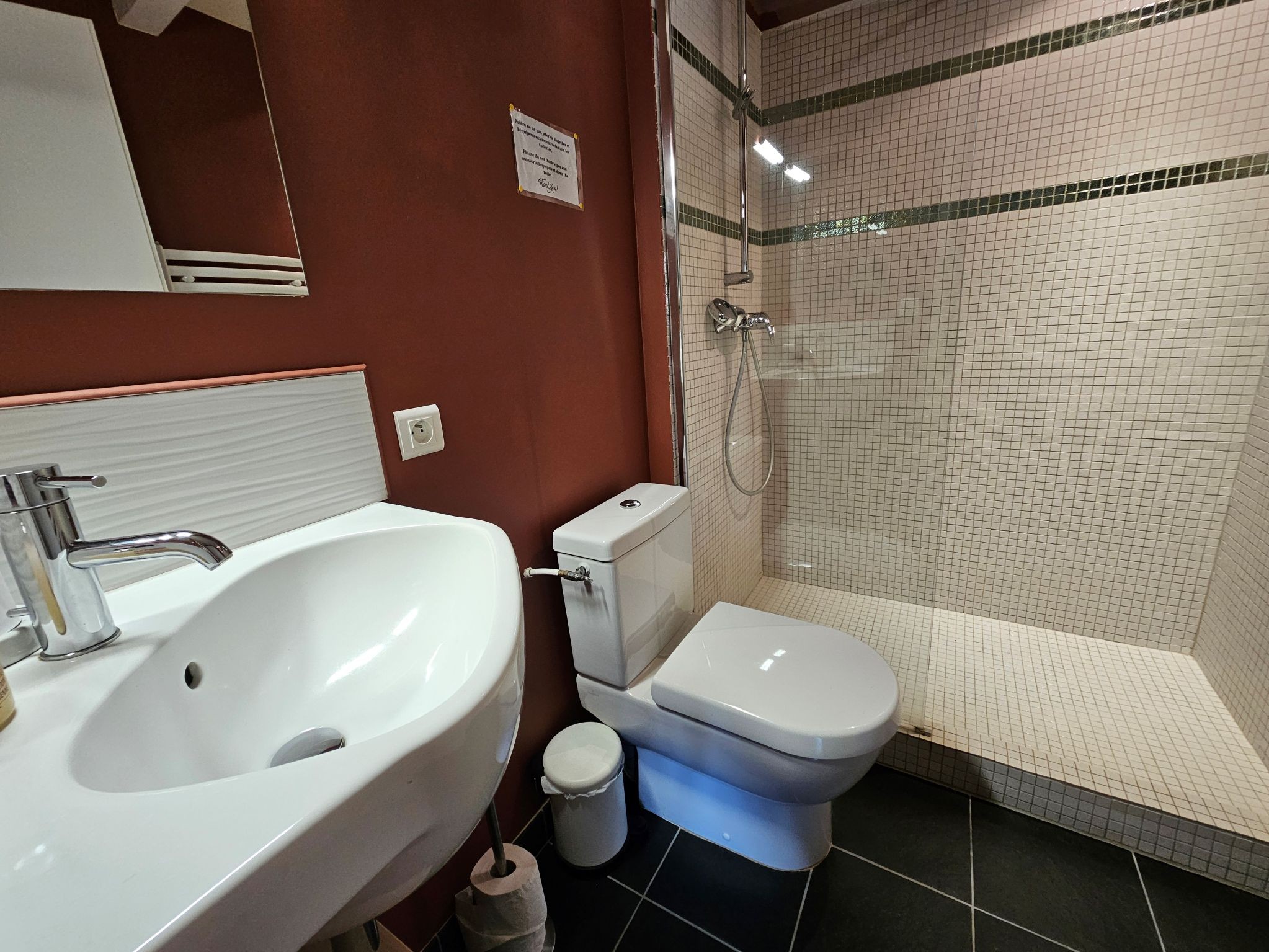 Salle d'eau 2, WC