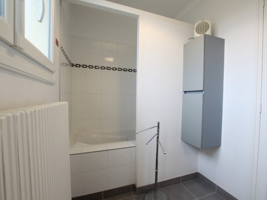 Salle de bains + wc à l'étage