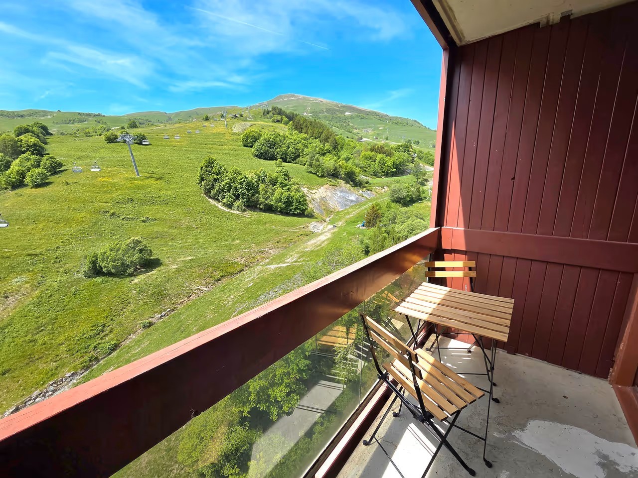 Vue sur alpâges / pistes