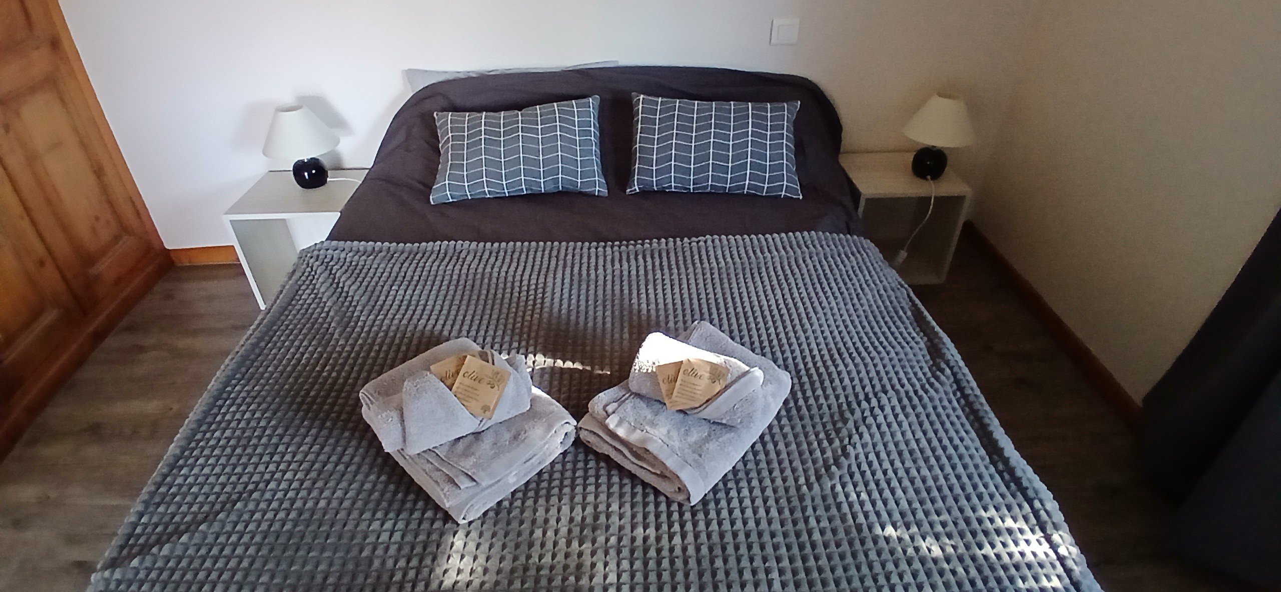 Gîte "Pic de Cluzel" : Bedroom 1