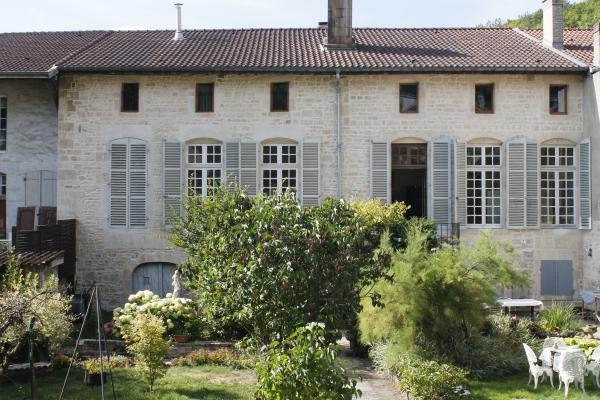Chambres d'hôtes Le Val du Roy, coté jardin