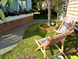 Couleurs Matin - La Verrière - Jardin privatif clos et arboré