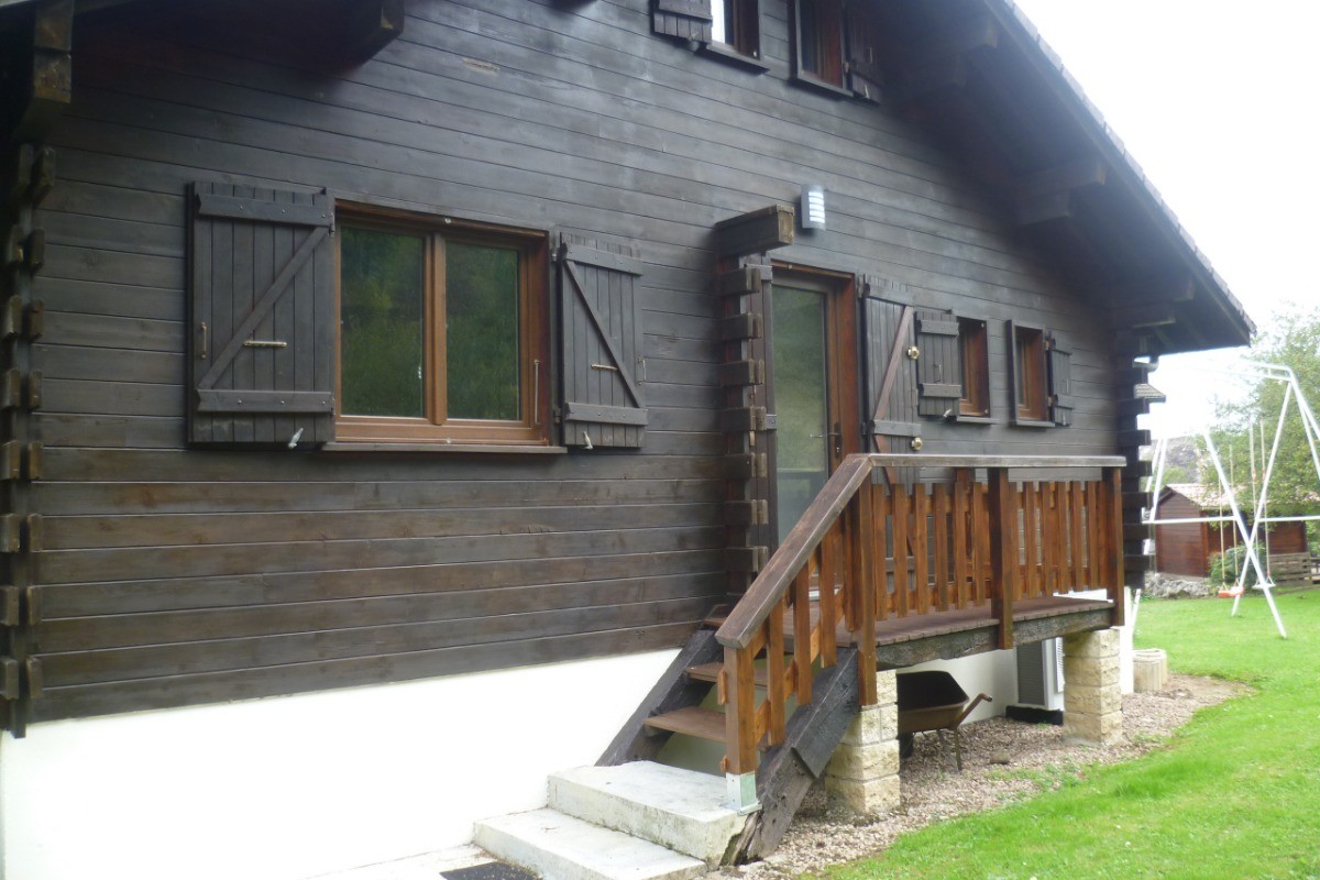arrière du chalet