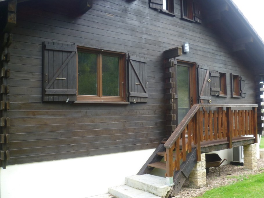 arrière du chalet