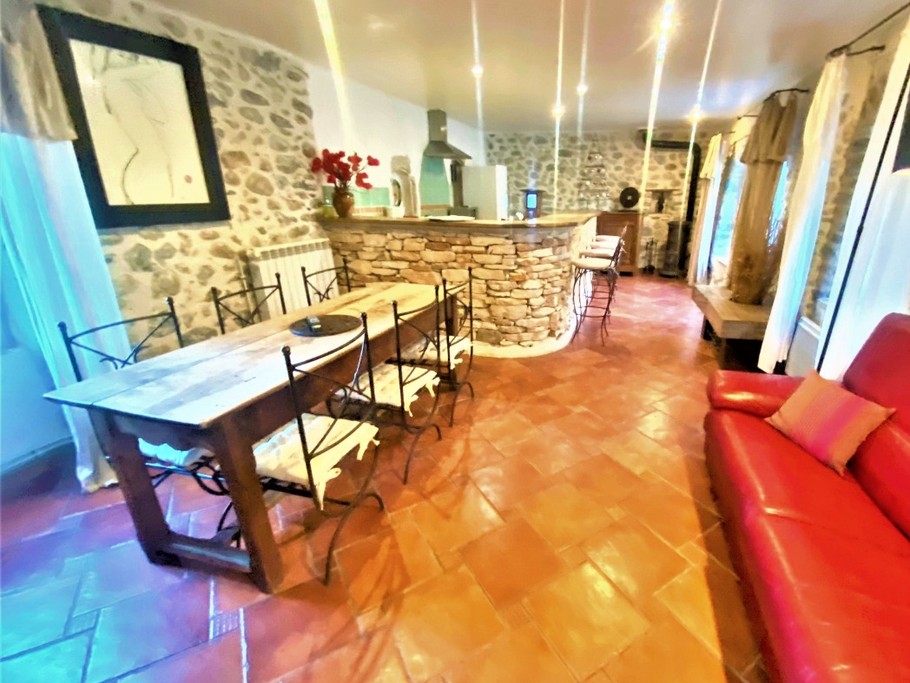 Photo n° 2 of the location