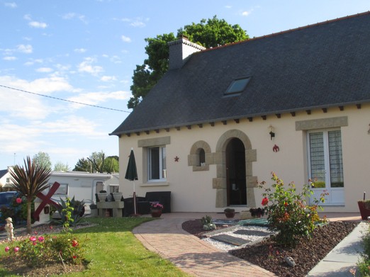 LORANT, Chambre d'hôtes, Clévacances, vue extérieure de la maison