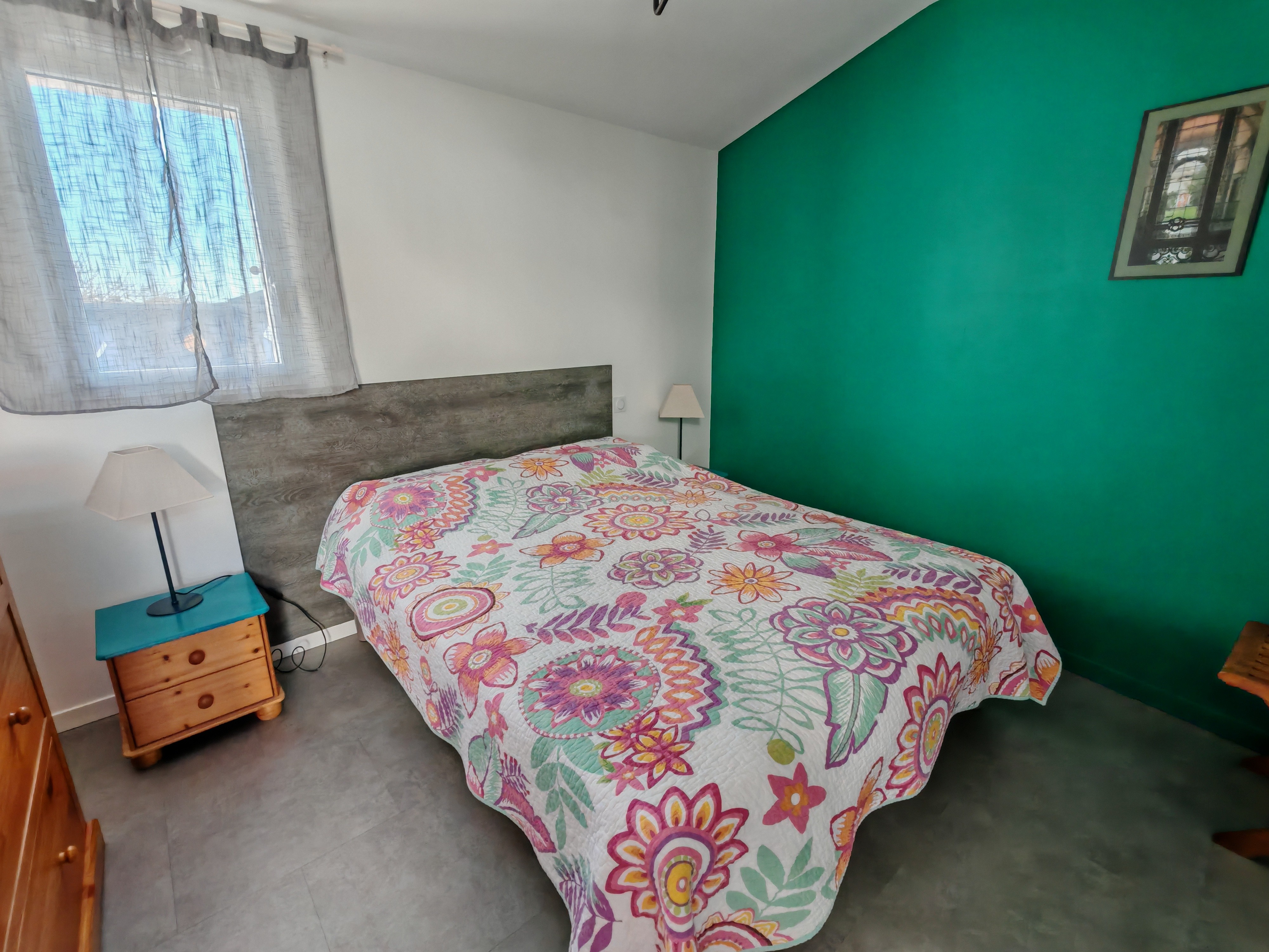 Bedroom 1 - bed 160