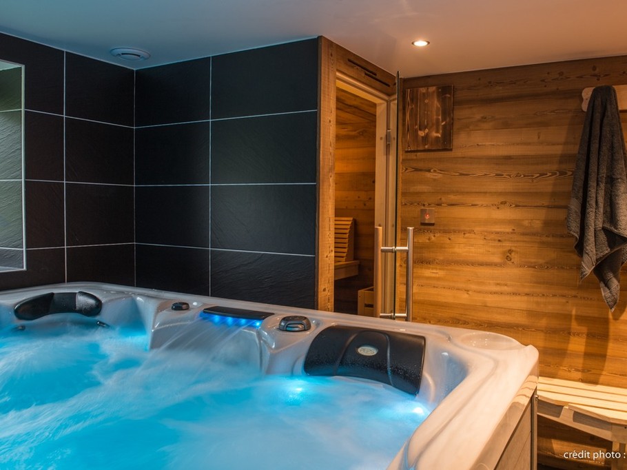 Spa and sauna area