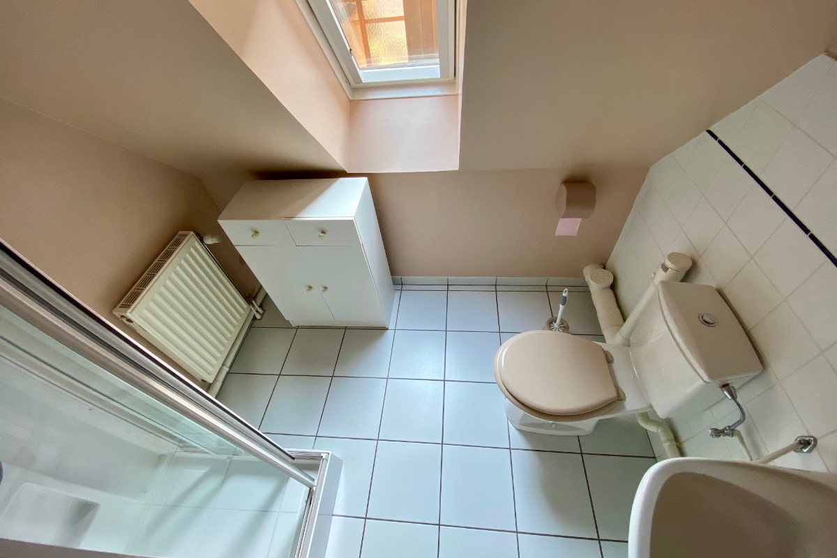 Salle d'eau de l'étage