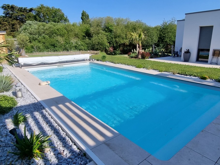 Piscine accessible côté propriétaires