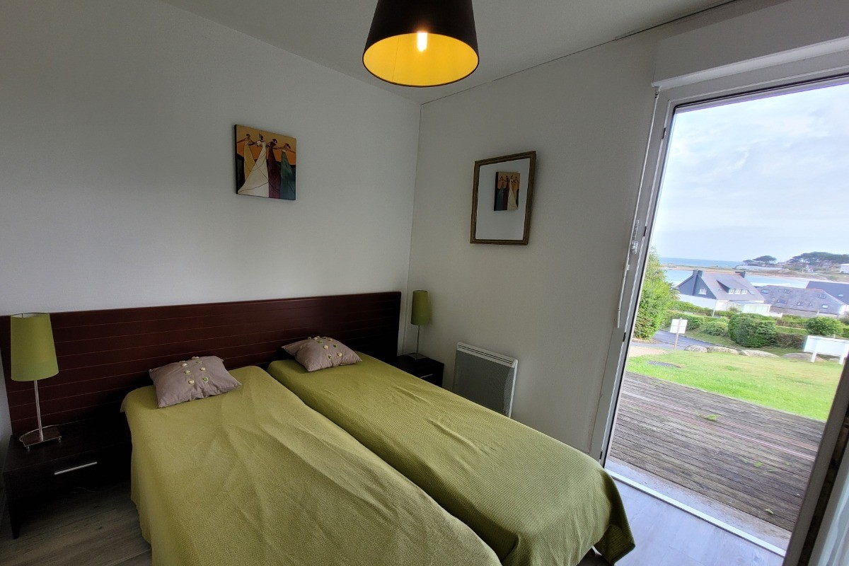 Chambre rez de jardin (avec accès au jardin)