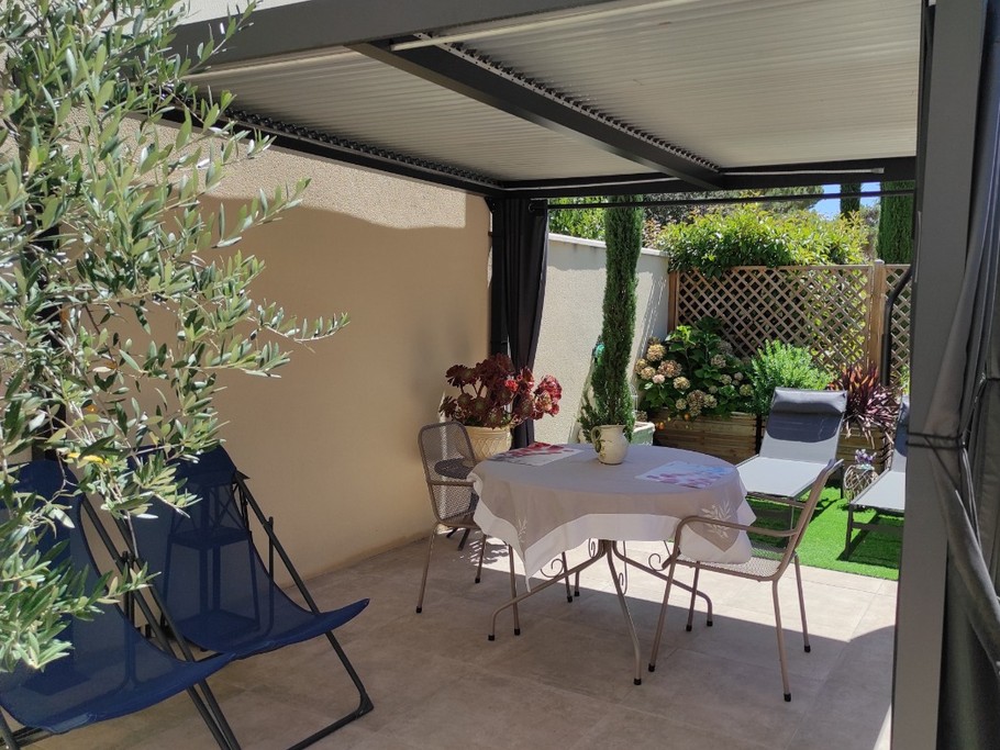 terrasse sud     pergola bio climatique