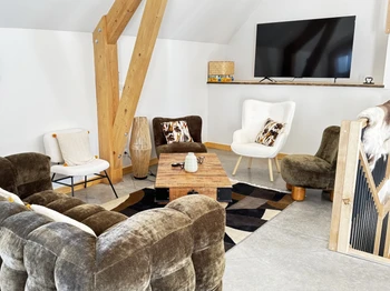 La Grange du Parador Vert, Le Verdier, Saint Victor la Rivière, Salon