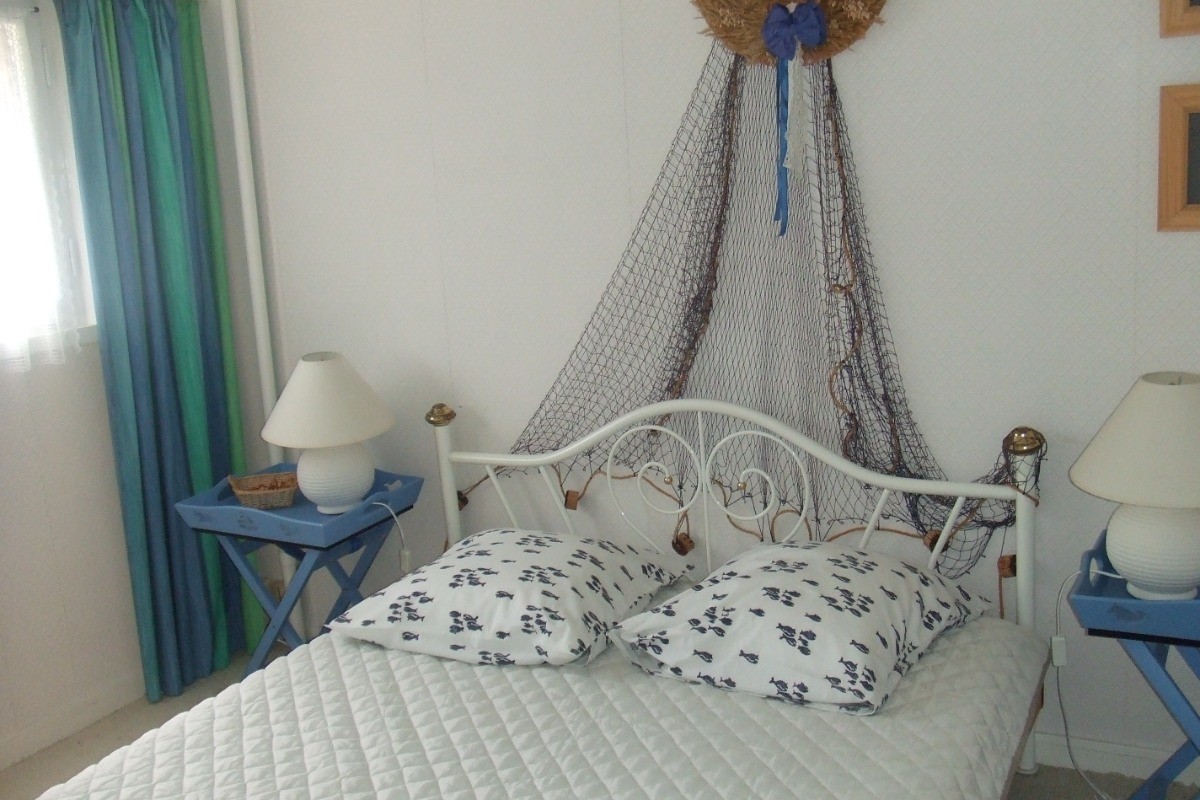 Chambre : lit 140x190
